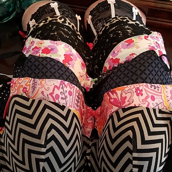 Pretty perfection push ups - Picture 1 of 1